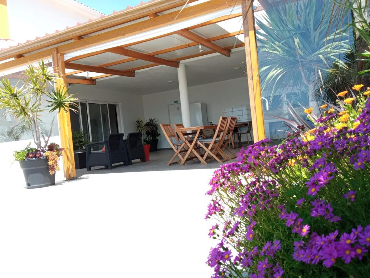 Casa D'Avo Guesthouse And Apartment Urzelina Luaran gambar